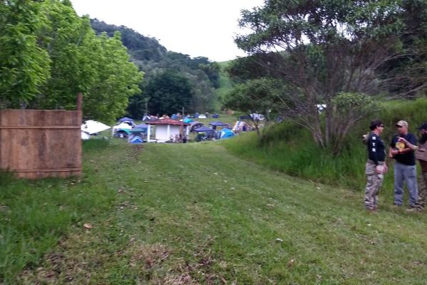 a-camping-primeiro-dia-20440fb603-d9ed-5ae2-976d-0fe4e8824716572399AF-851F-D4D3-1B5B-A7D5860A8C3C.jpg