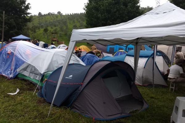 a-camping-primeiro-dia-25e8c237e3-2001-1692-1e03-75bd647806bdEA47C6C6-B68B-F067-58F4-FE15969385C0.jpg
